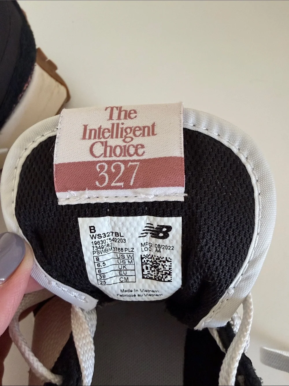 New Balance 327 Sneaker